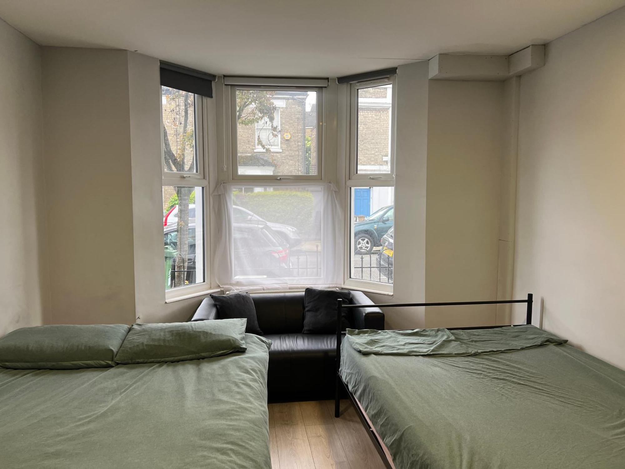Sterne Street 4 Person Room London Eksteriør billede