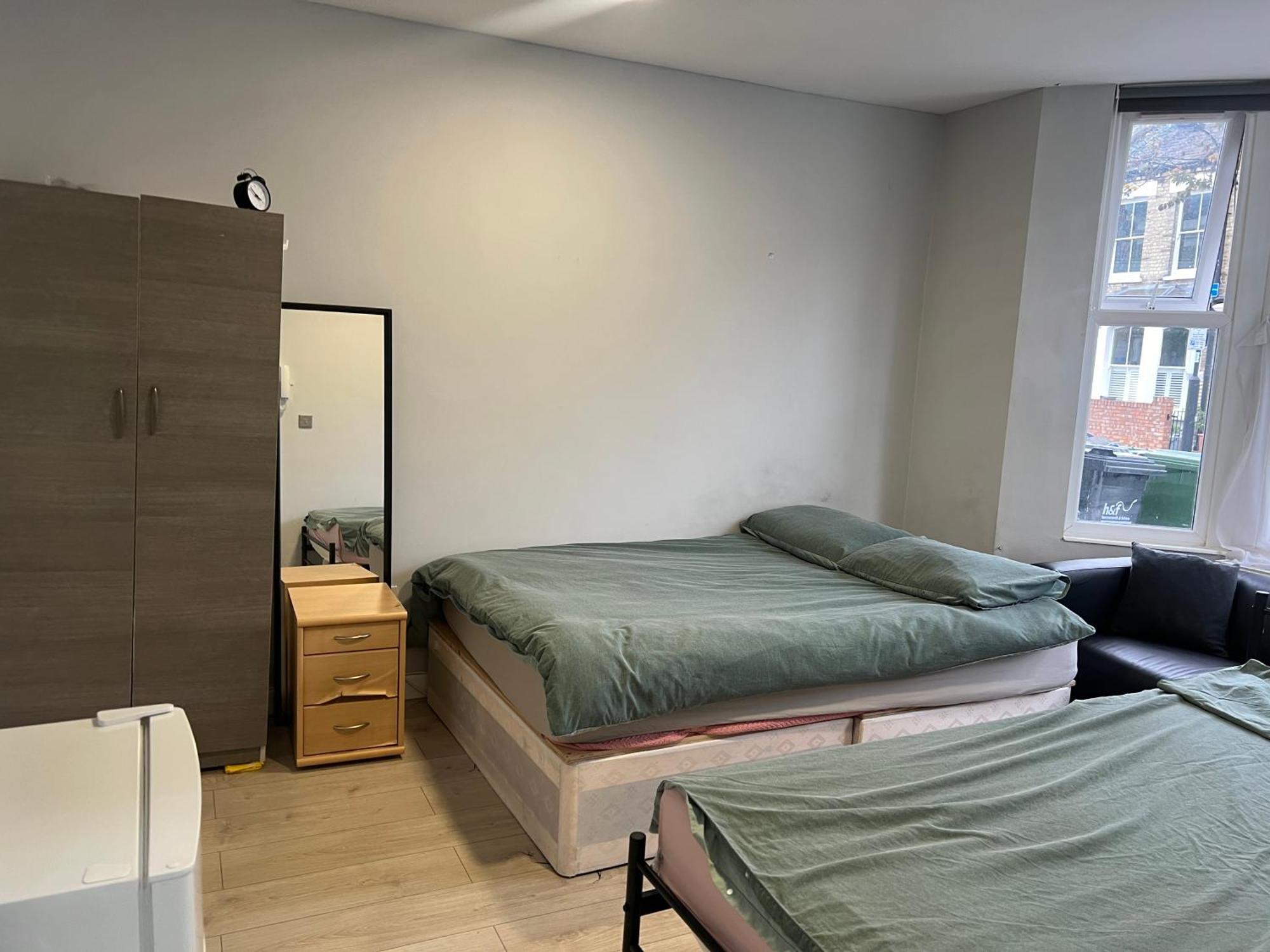 Sterne Street 4 Person Room London Eksteriør billede